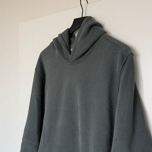 Vuori Men's Seaside Green Pullover Hoodie